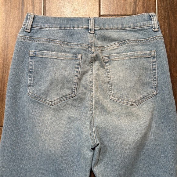 Style & Co. High Rise Straight Leg Jeans 6 - Picture 14 of 16